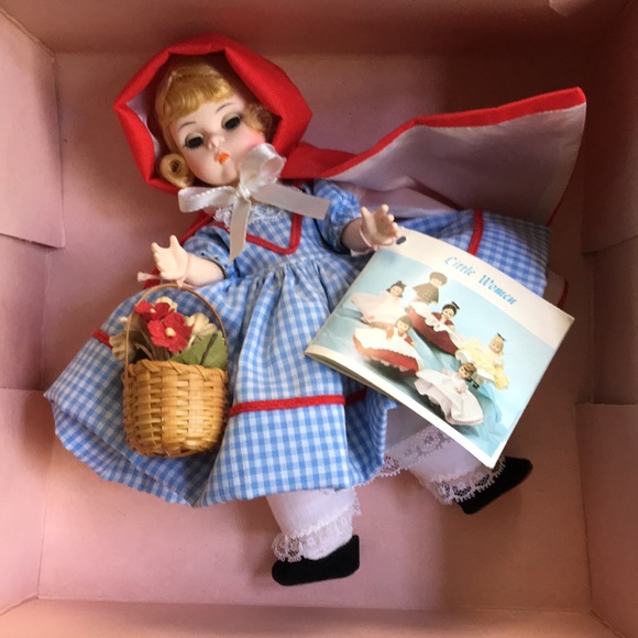 madame alexander red riding hood